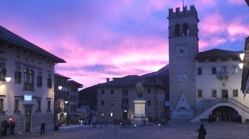Pieve di Cadore-piazza Tiziano