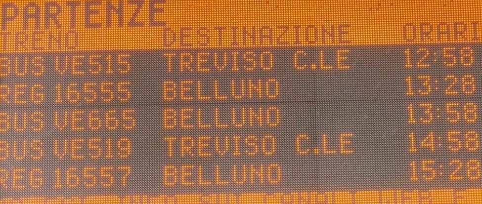 I binari morti tra Calalzo e Ponte nelle Alpi.